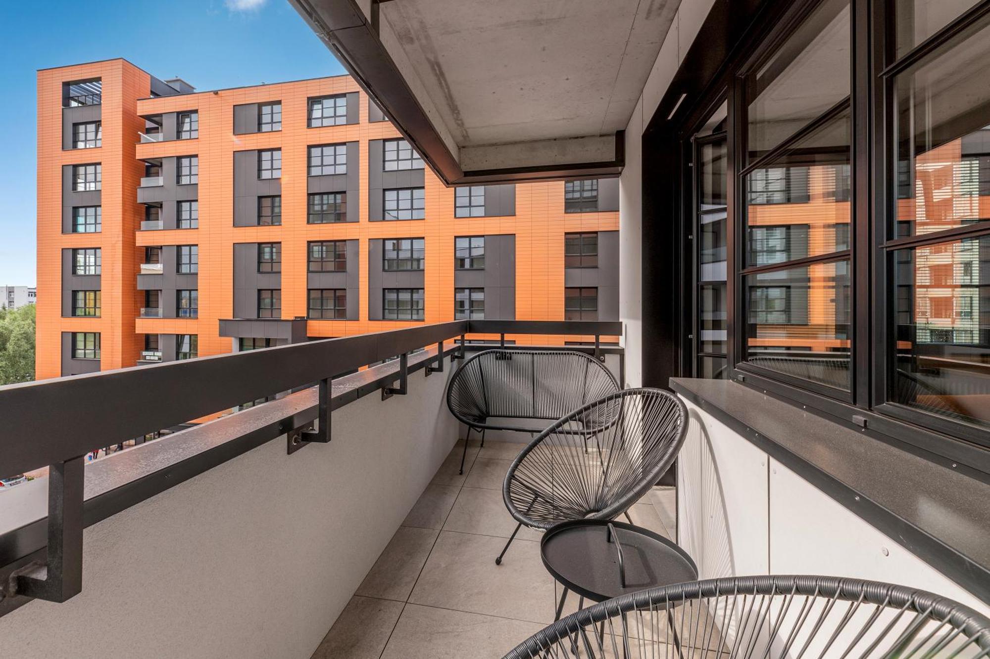 Doki Living - Foodhall & Parking By Downtown Apartments Gdańsk Kültér fotó