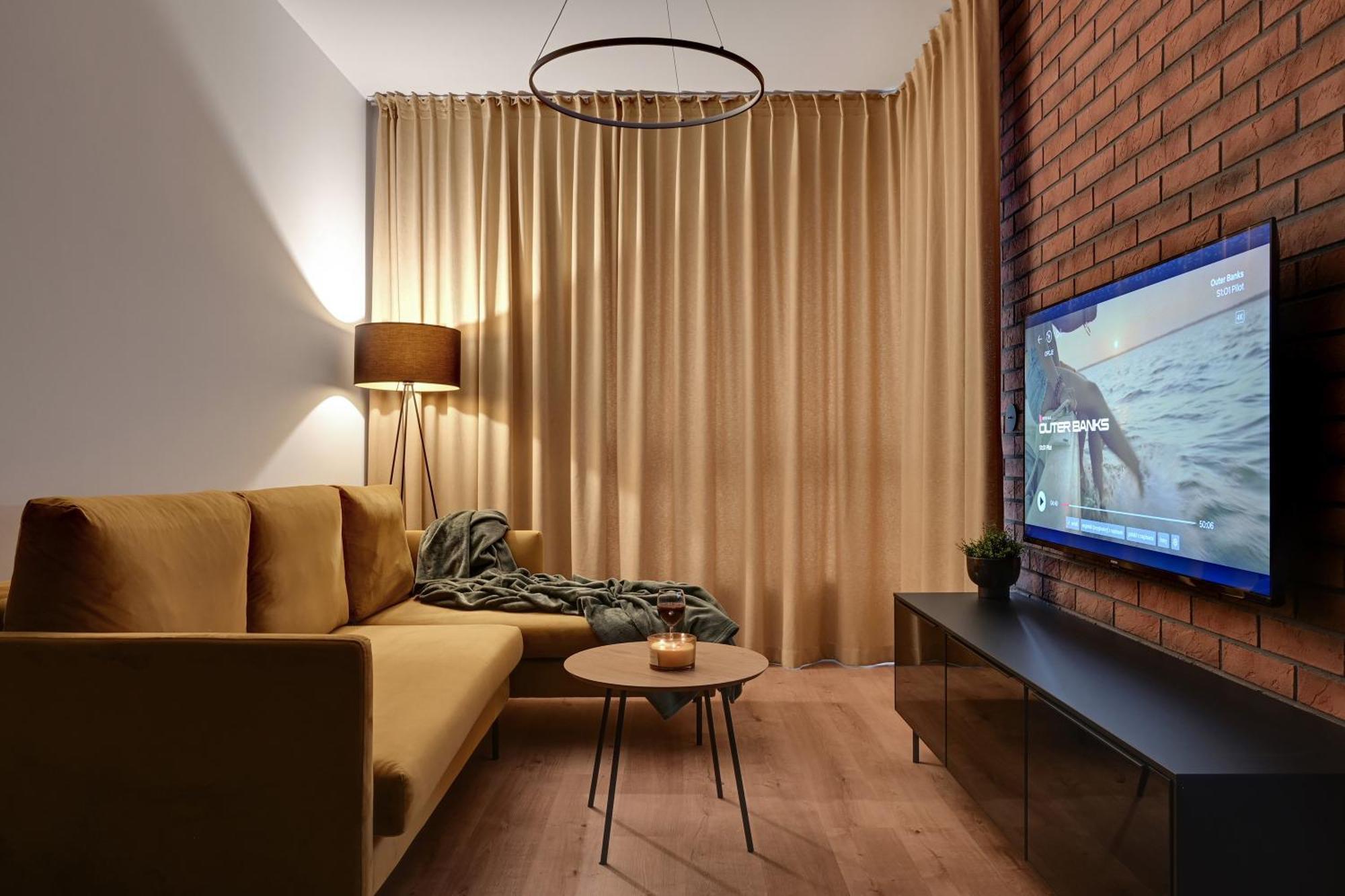 Doki Living - Foodhall & Parking By Downtown Apartments Gdańsk Kültér fotó
